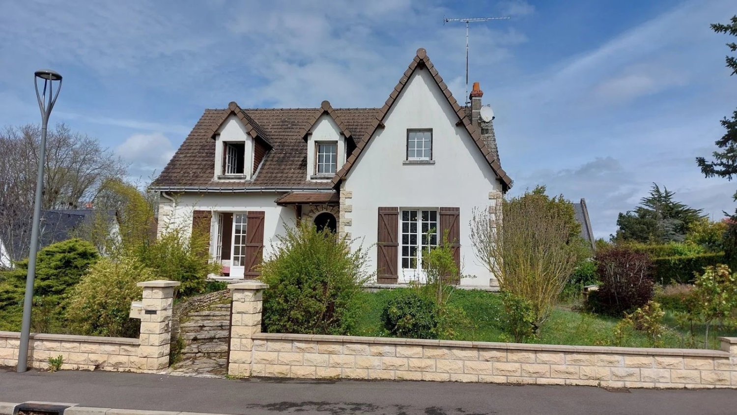 3 غرف نوم منزل في Chambray-les-Tours, France رقم 61840