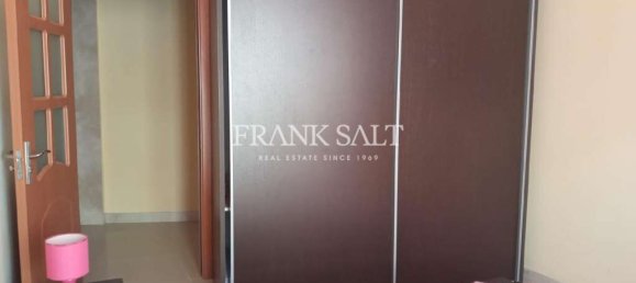 Apartamento de 3 dormitorios en Marsalforn, Malta No. 962 8