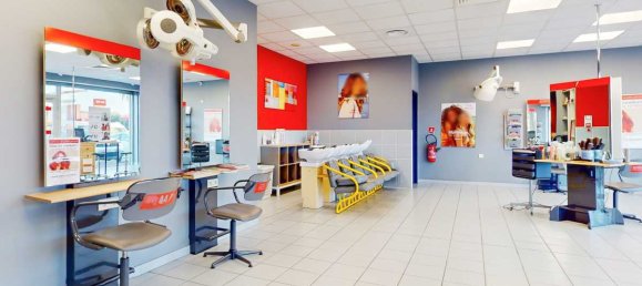 3 rooms Commercial property in Cabestany, France No. 200758 6