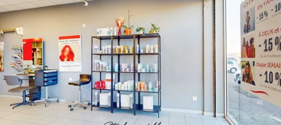 3 rooms Commercial property in Cabestany, France No. 200758 9