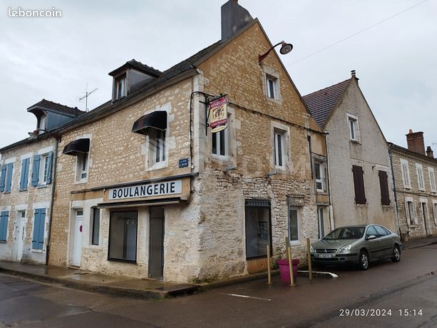  عقار تجاري في Vincelles, France 160متر مربع رقم 359676