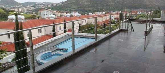 3 bedrooms House in Palodeia, Cyprus No. 6654 10