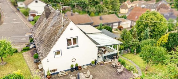 2 bedrooms House in Altenkirchen, Germany No. 247927 3