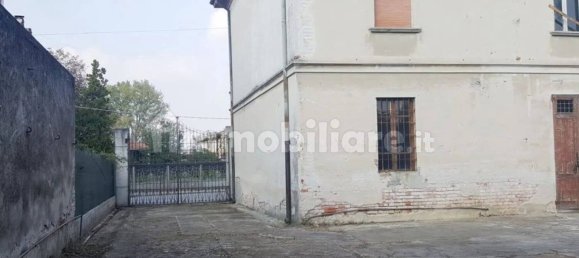 6 Schlafzimmer Haus in Sospiro, Italy, Nr. 347547 5