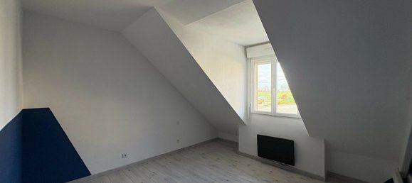 Casa de 4 dormitorios en Fougerolles-du-Plessis, France No. 357790 7