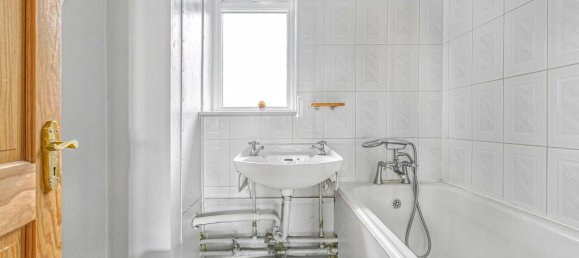 1 Schlafzimmer Wohnung in London, United Kingdom, Nr. 12438 2