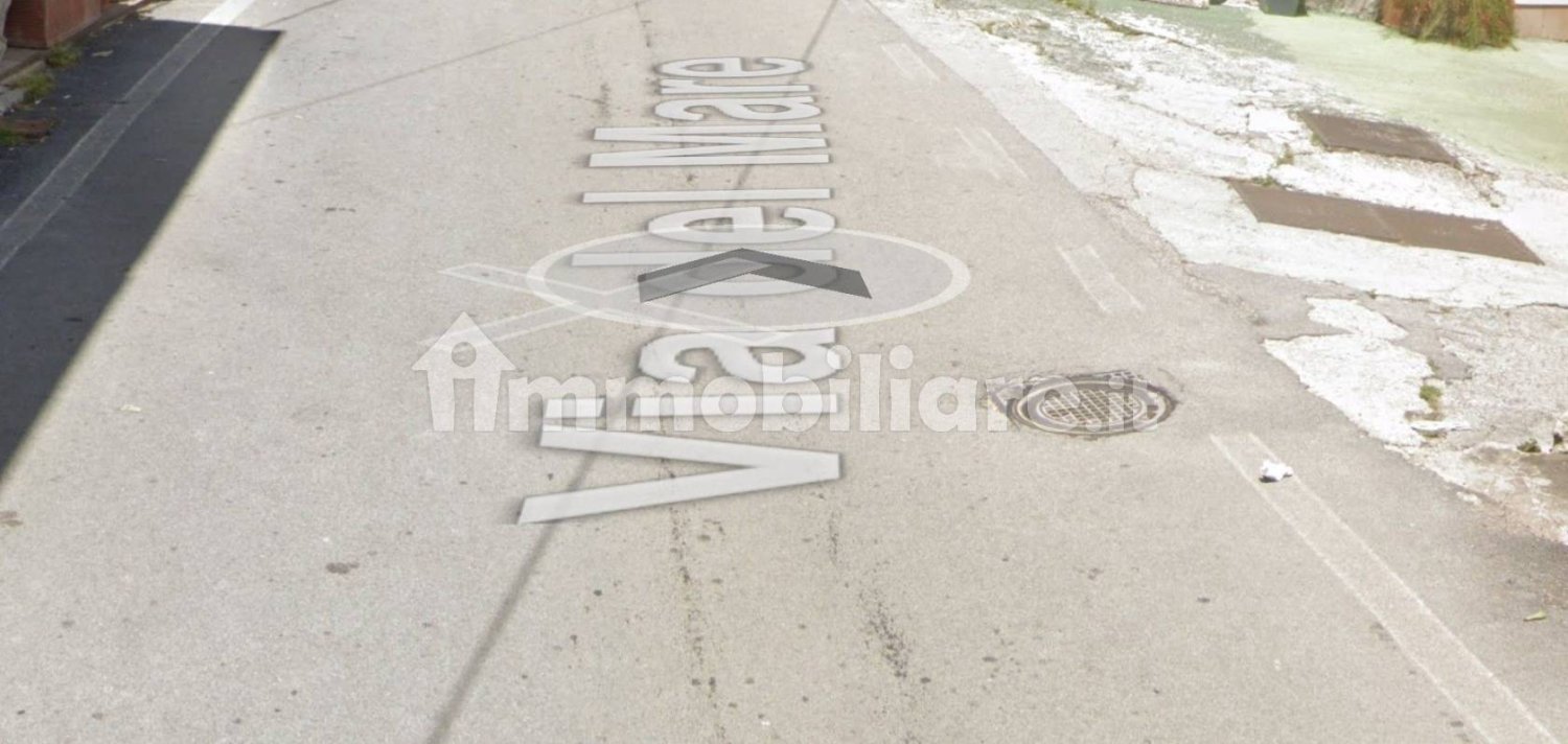 1 room Commercial property in Roccagloriosa, Italy No. 264734