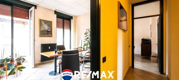 4-Zimmer Büro in Varese, Italy, Nr. 146755 6