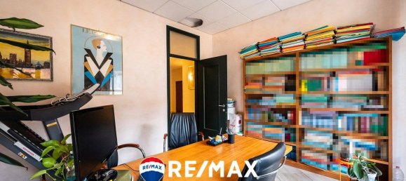 4-Zimmer Büro in Varese, Italy, Nr. 146755 8