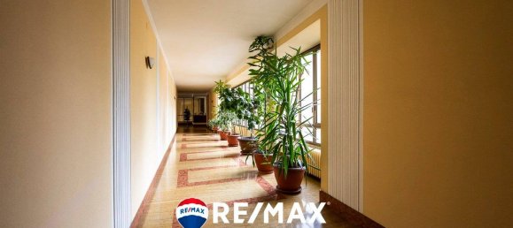 4-Zimmer Büro in Varese, Italy, Nr. 146755 30