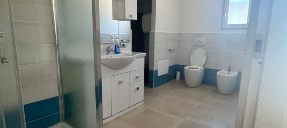Gewerbliche Immobilie in Sassari, Italy 90m², Nr. 338885 8