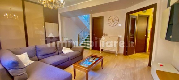 4 Schlafzimmer Haus in Giarre, Italy, Nr. 142998 2