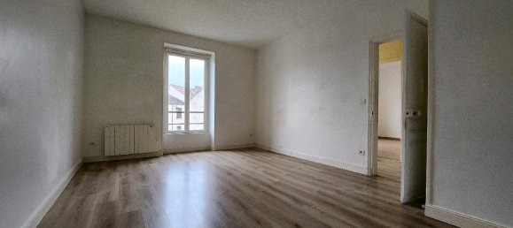10-Zimmer Gebäude in Orry-la-Ville, France, Nr. 228383 2