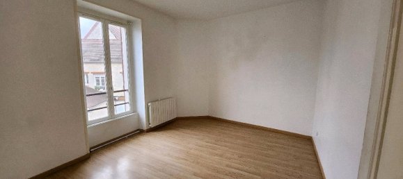 10-Zimmer Gebäude in Orry-la-Ville, France, Nr. 228383 5