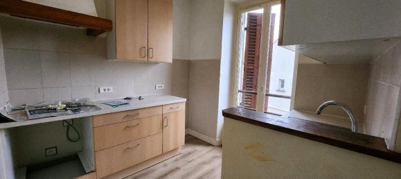 10-Zimmer Gebäude in Orry-la-Ville, France, Nr. 228383 3