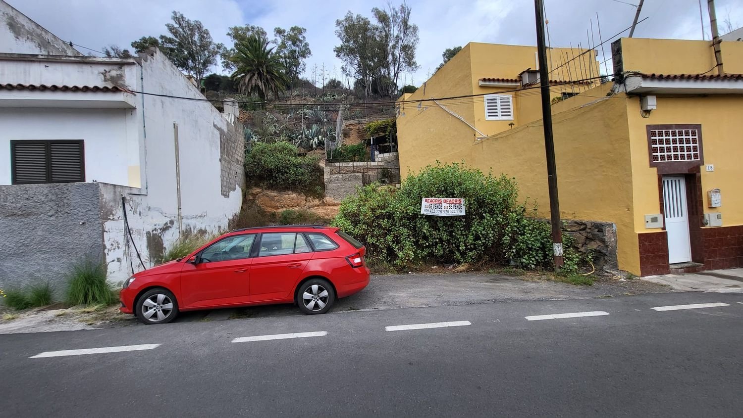 130m² Land in Las Palmas De Gran Canaria, Spain No. 71619