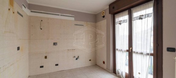 2 Schlafzimmer Wohnung in Volpiano, Italy, Nr. 58369 11