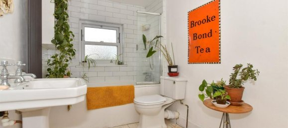 2 bedrooms House in Walthamstow, United Kingdom No. 4009 3