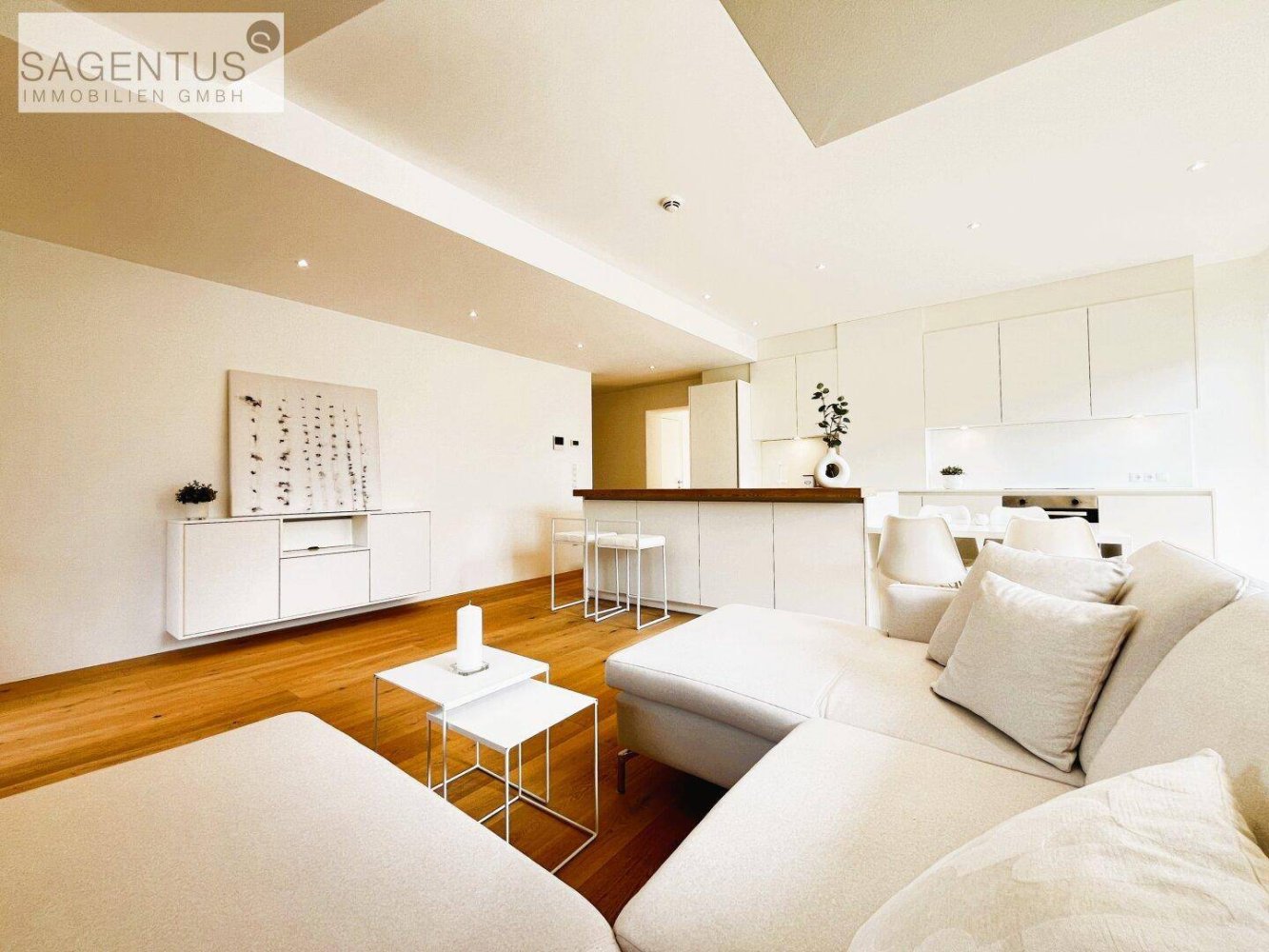 5 rooms Apartment in Pettnau, Austria No. 202063