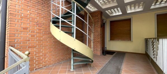 4 bedrooms Villa in Chiari, Italy No. 329048 7