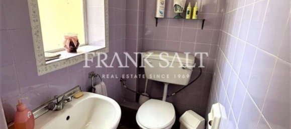 3 bedrooms Apartment in Sliema, Malta No. 10095 11