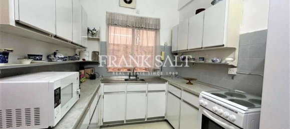 3 bedrooms Apartment in Sliema, Malta No. 10095 5