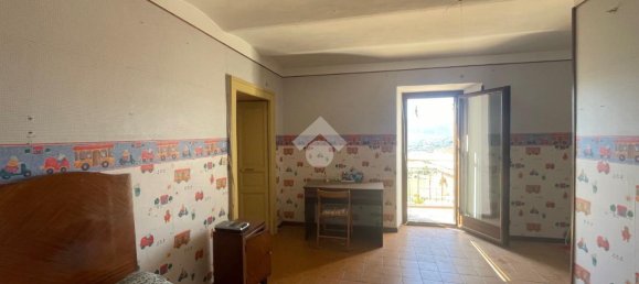 Квартира с 3 комнатами в Альвито, Италия № 84523 26