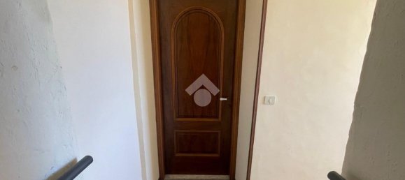 Квартира с 3 комнатами в Альвито, Италия № 84523 16