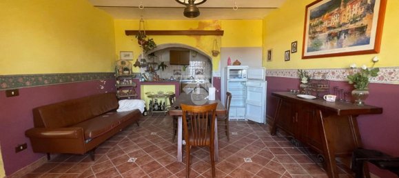 Квартира с 3 комнатами в Альвито, Италия № 84523 22