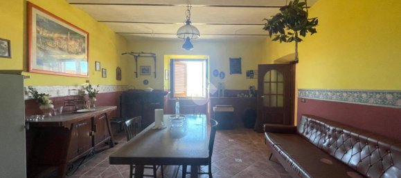 Квартира с 3 комнатами в Альвито, Италия № 84523 20