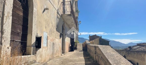 Квартира с 3 комнатами в Альвито, Италия № 84523 19