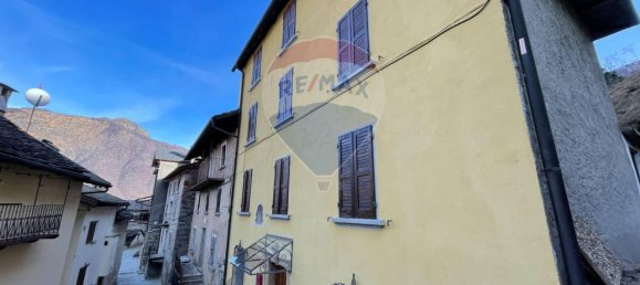 6-salle Maison à Gurro, Italy No. 174616 26