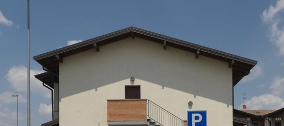Apartamento de 3 divisões em Bregnano, Italy N.º 5888 3