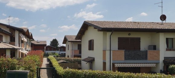 Apartamento de 3 divisões em Bregnano, Italy N.º 5888 2