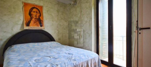 2 bedrooms House in Calenzano, Italy No. 35516 5