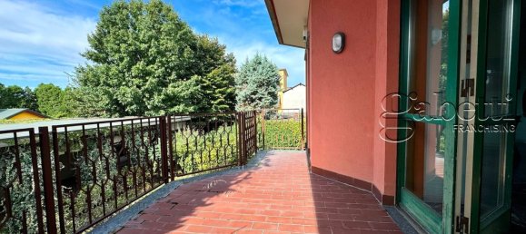 Villa de 5 habitaciónes en Nerviano, Italy No. 160246 9