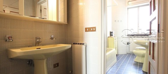 Villa de 5 habitaciónes en Nerviano, Italy No. 160246 24