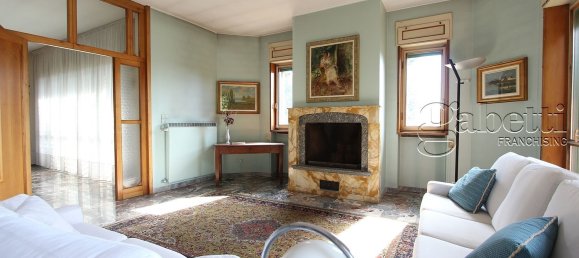 Villa de 5 habitaciónes en Nerviano, Italy No. 160246 10