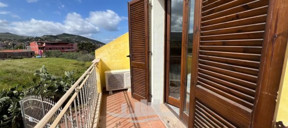 Квартира с 4 комнатами в Кастельсардо, Италия № 144622 7