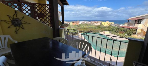 Квартира с 4 комнатами в Кастельсардо, Италия № 144622 5