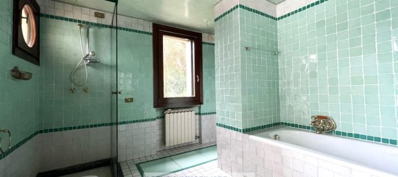7 rooms House in Padua, Italy No. 160757 4
