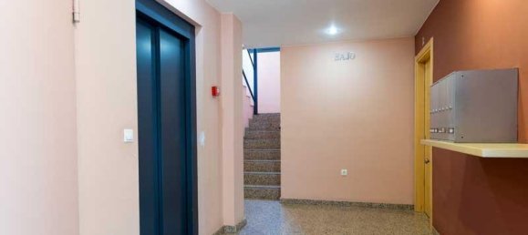 3 bedrooms Apartment in Zaragoza, Spain No. 21669 45