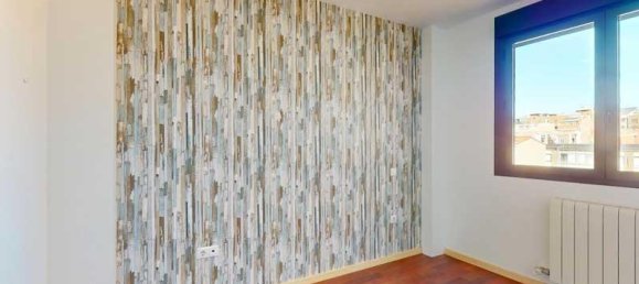 3 bedrooms Apartment in Zaragoza, Spain No. 21669 17