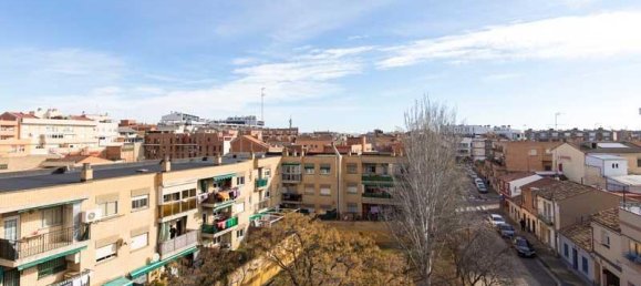 3 bedrooms Apartment in Zaragoza, Spain No. 21669 44