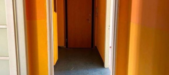 5 rooms Apartment in Domodossola, Italy No. 37743 6