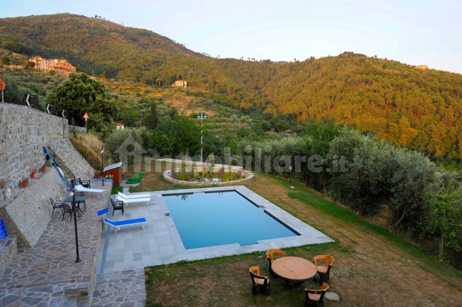 6 bedrooms House in Reggello, Italy No. 60904