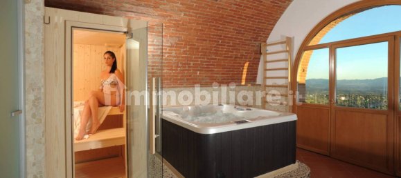 6 bedrooms House in Reggello, Italy No. 60904 15