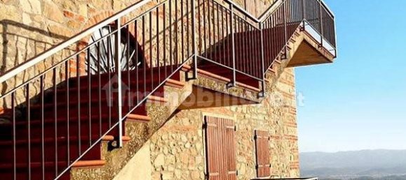 6 bedrooms House in Reggello, Italy No. 60904 3