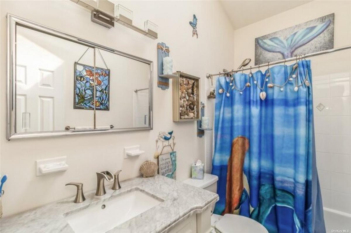 Дом с 5 спальнями в Bethpage, США № 379640