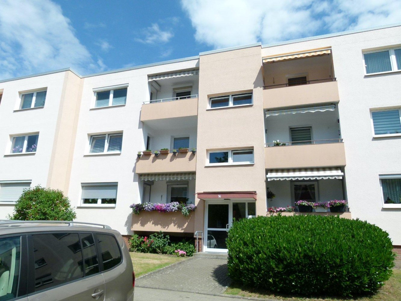 Apartamento de 2 dormitorios en Braunschweig, Germany No. 237400